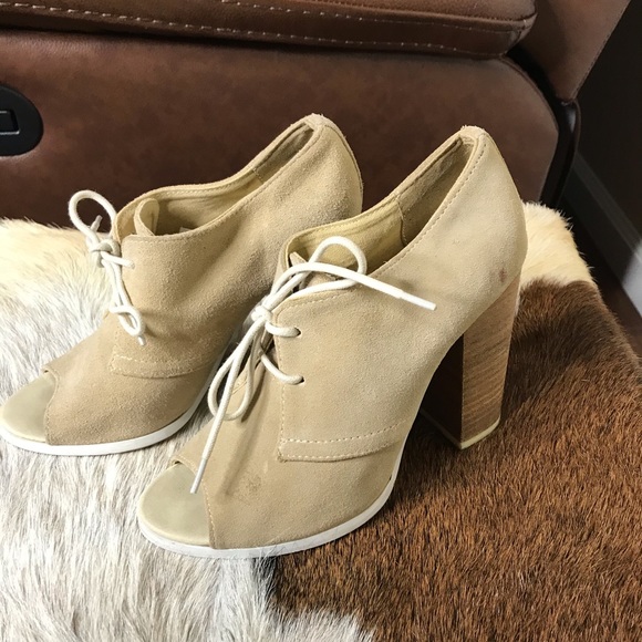 Aldo Heels - Picture 3 of 3